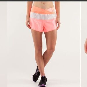 Lululemon Run: Pace Short Bleached Coral / Dune / Pop Orange Reflective Size 4